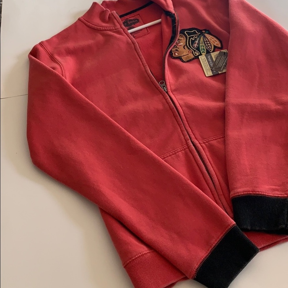 Blackhawks tart zip up red. Size adult large